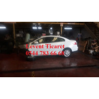 Renault Fluence Çıkma Sol Ön Kapı